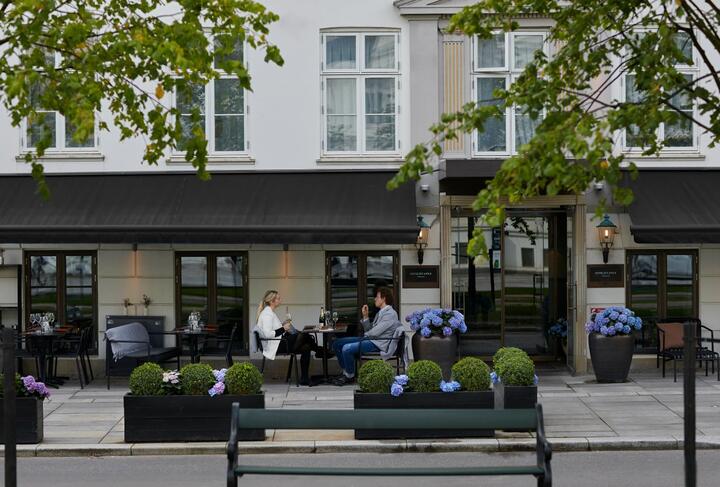 Eksklusivt ophold på Hotel Skt. Annæ inkl. morgenmad og 3-retters middag