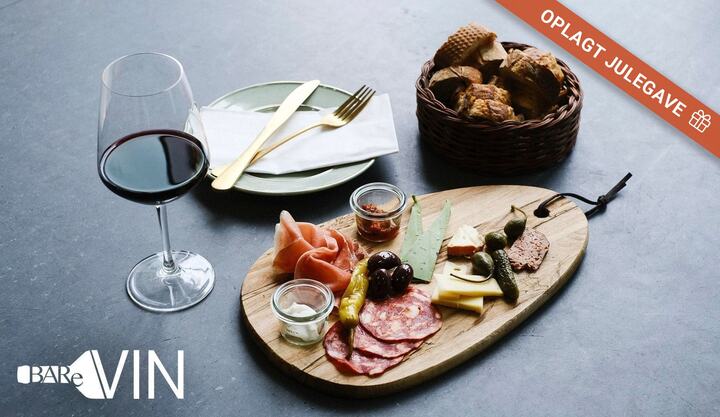 Tapasbræt for 2 og 1 flaske vin hos BARe VIN
