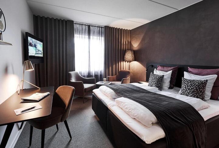Grand Hotel Struer: Ophold ved Vesterhavet inkl. cocktail og morgenmad