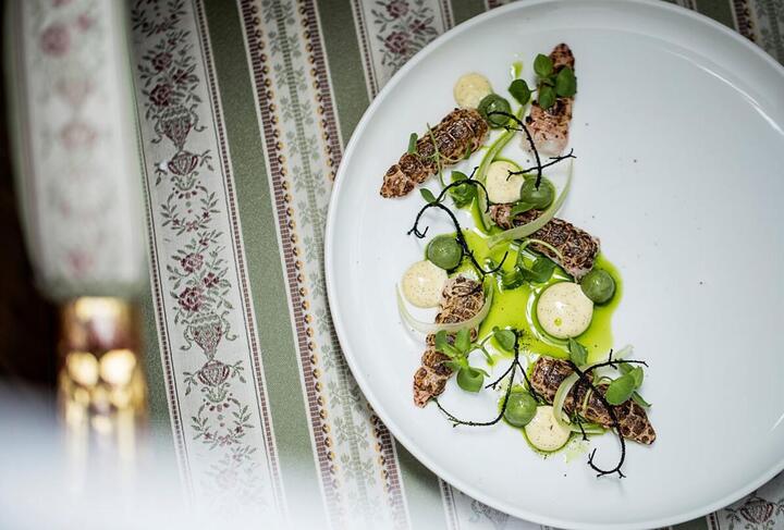 Kaløvig Badehotel: Få 1 herlig nat med 3-retters middag og morgenmad