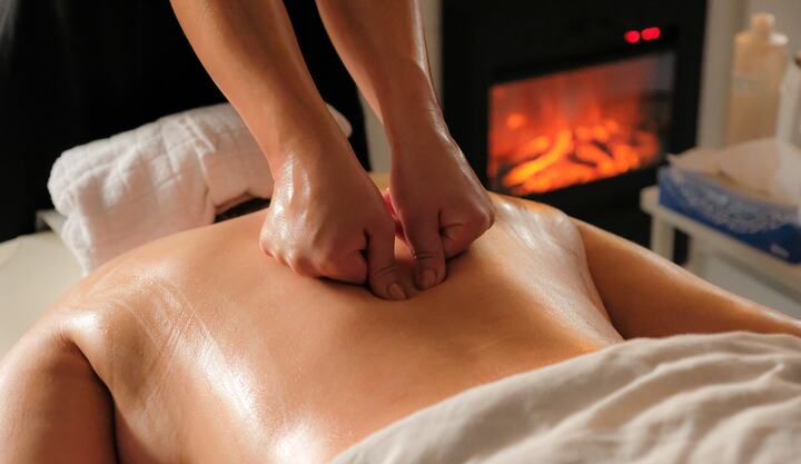 Spar 50% på deluxe fuld kropsmassage (Svensk massage)